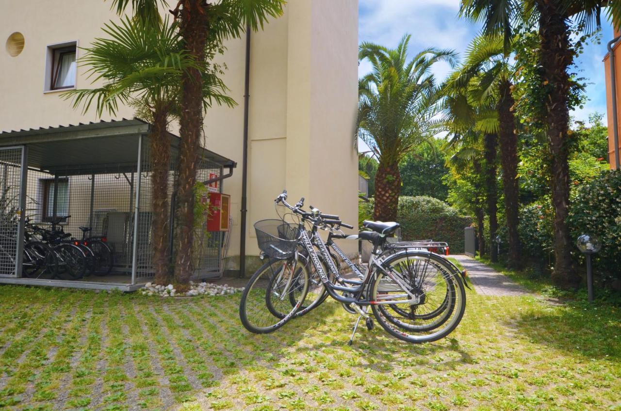 Villa Phoenix - Lake Apartments Riva del Garda Extérieur photo